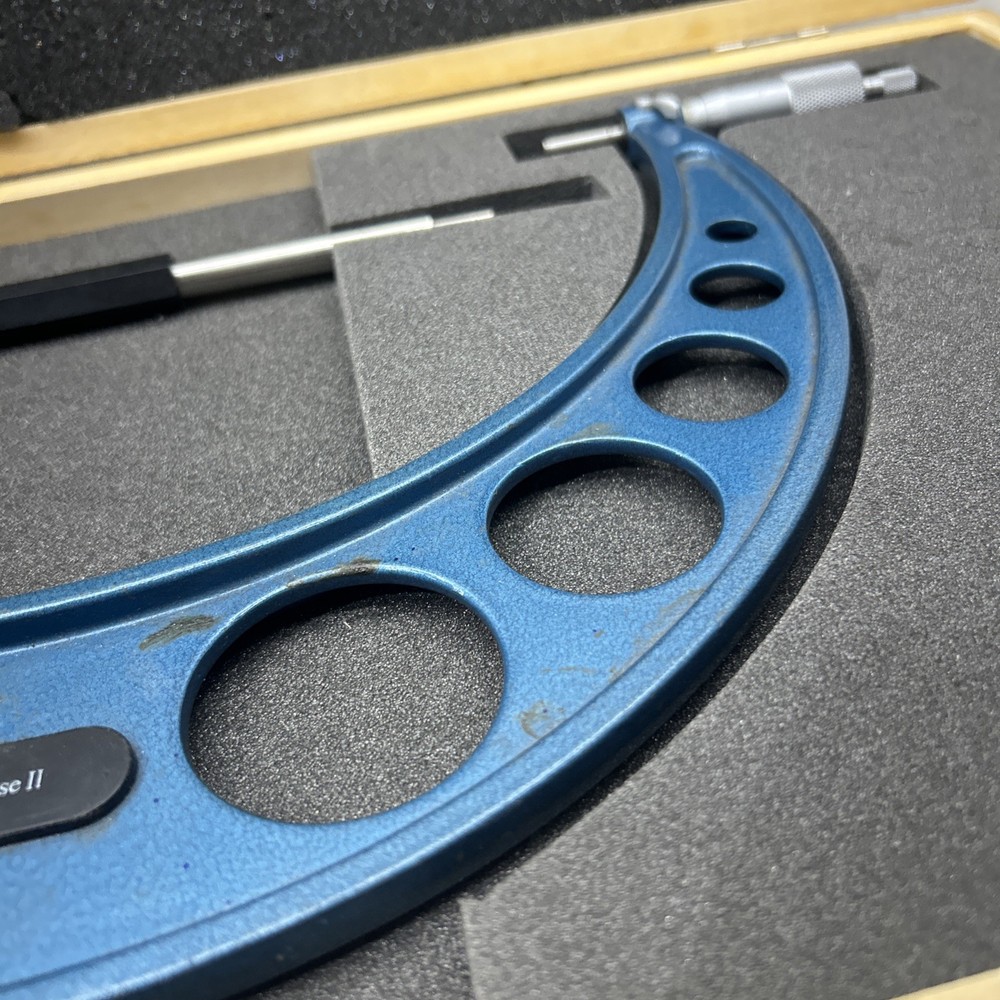 Phase II Outside Micrometer 10-11” Micrometer. With Case