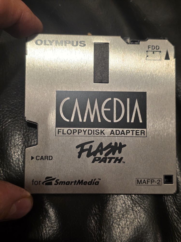 Olympus CAMEDIA MAFP-2 Flash Path Floppy Disk Adapter SmartMedia w/ Case