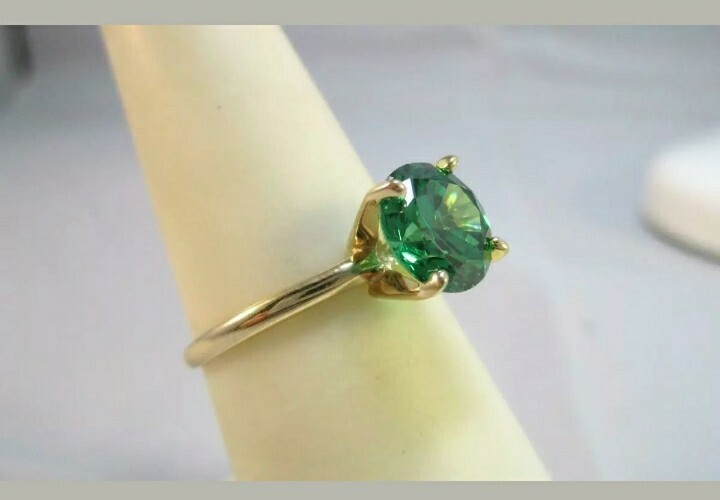 14K Solid Yellow Gold 1.75ct Ring 1.9G   Size 6