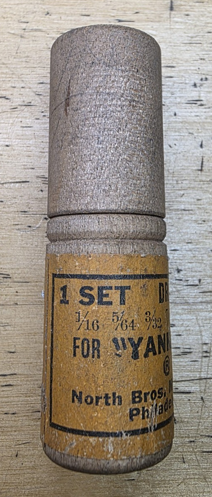 4 Yankee Drill Points in a Cork Case