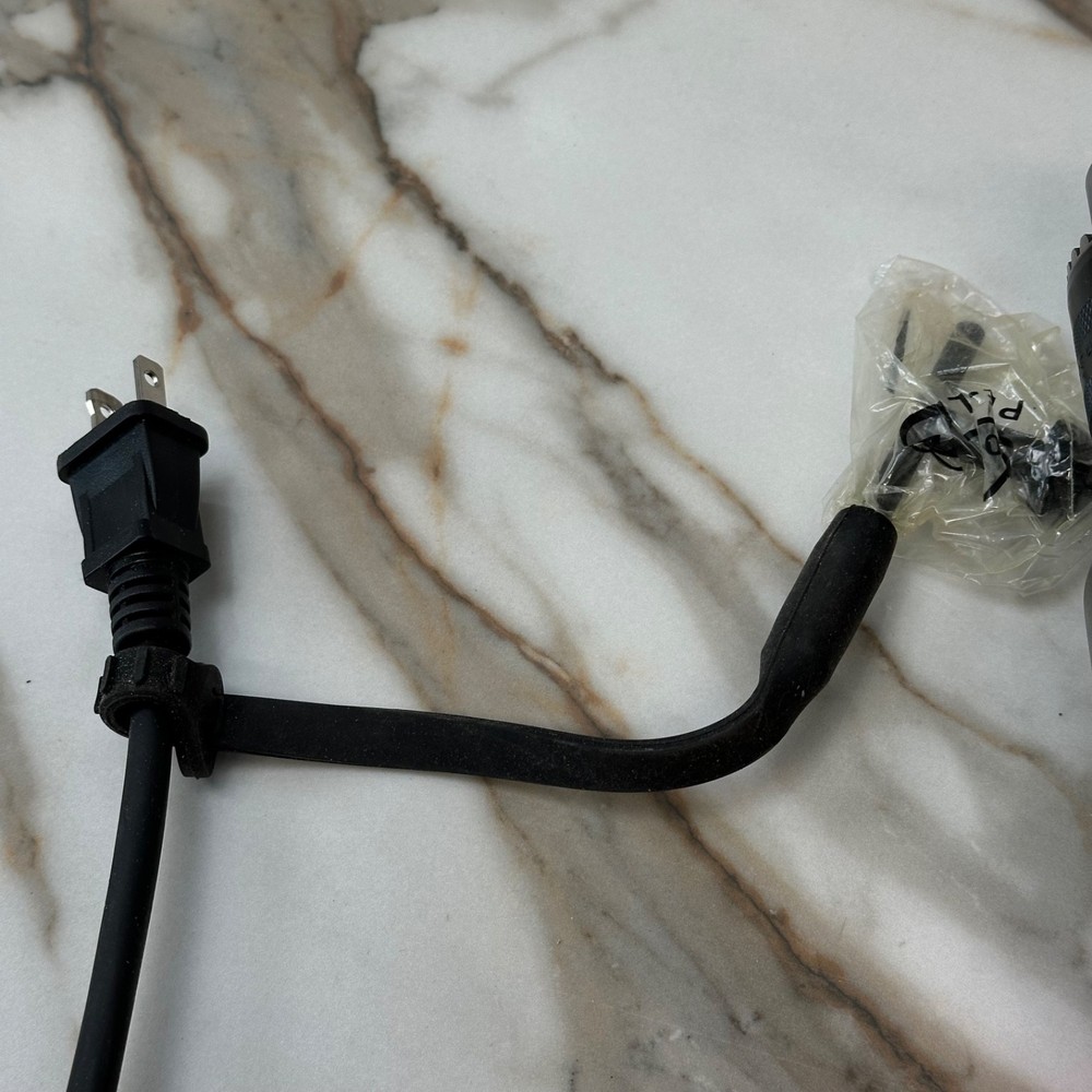 Bauer 9 amp 1/2” Variable Speed D-Handle Drill 2398E-B NIB