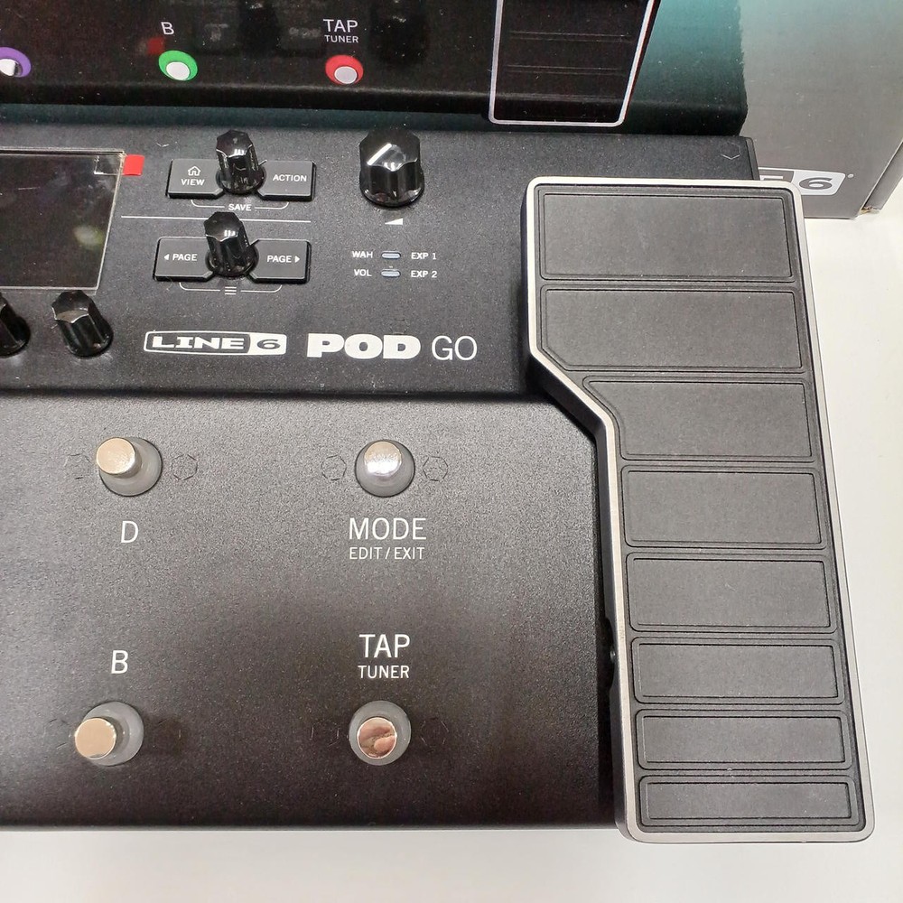 Line 6 POD Go Guitar Multi Effects Processor HX Amp Modeling 270+ Presets Looper