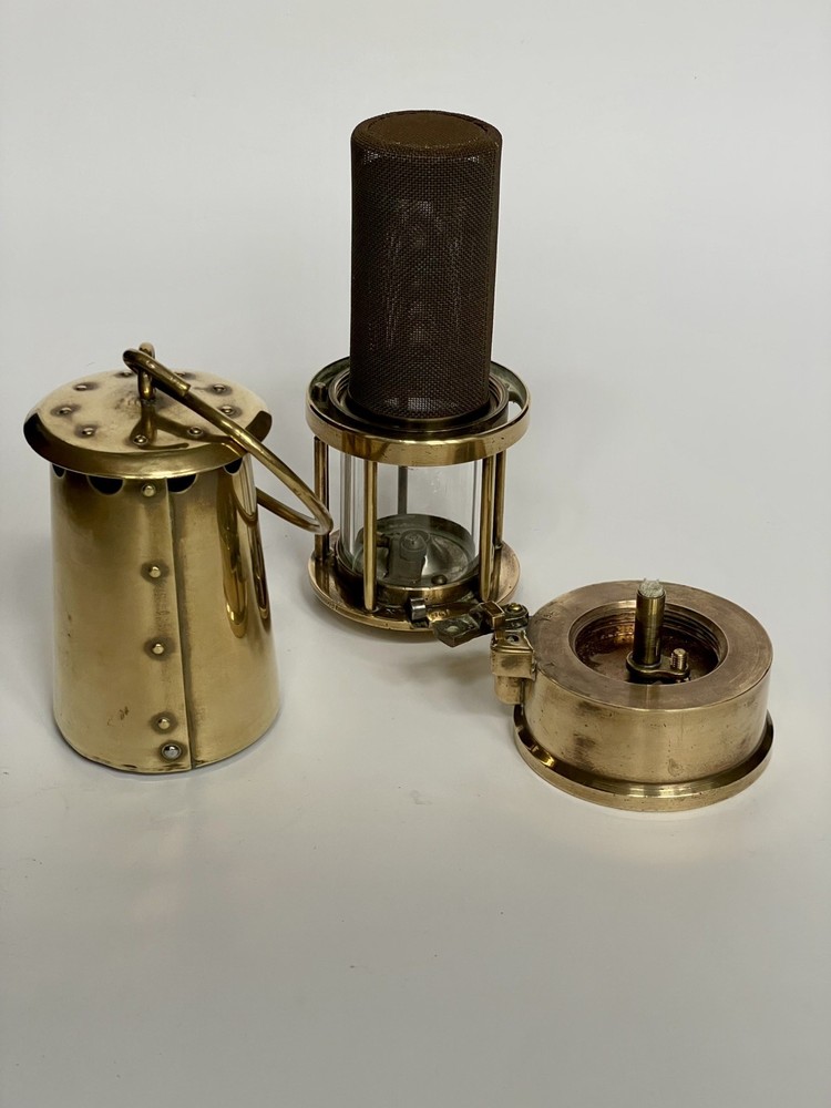 🌟 Eccles Protector Type 6 Miners Lamp – 1976 - Ready to Use