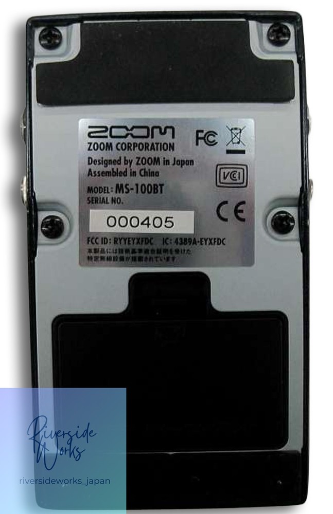 ZOOM Multi-Effects Pedal MultiStomp MS-100BT