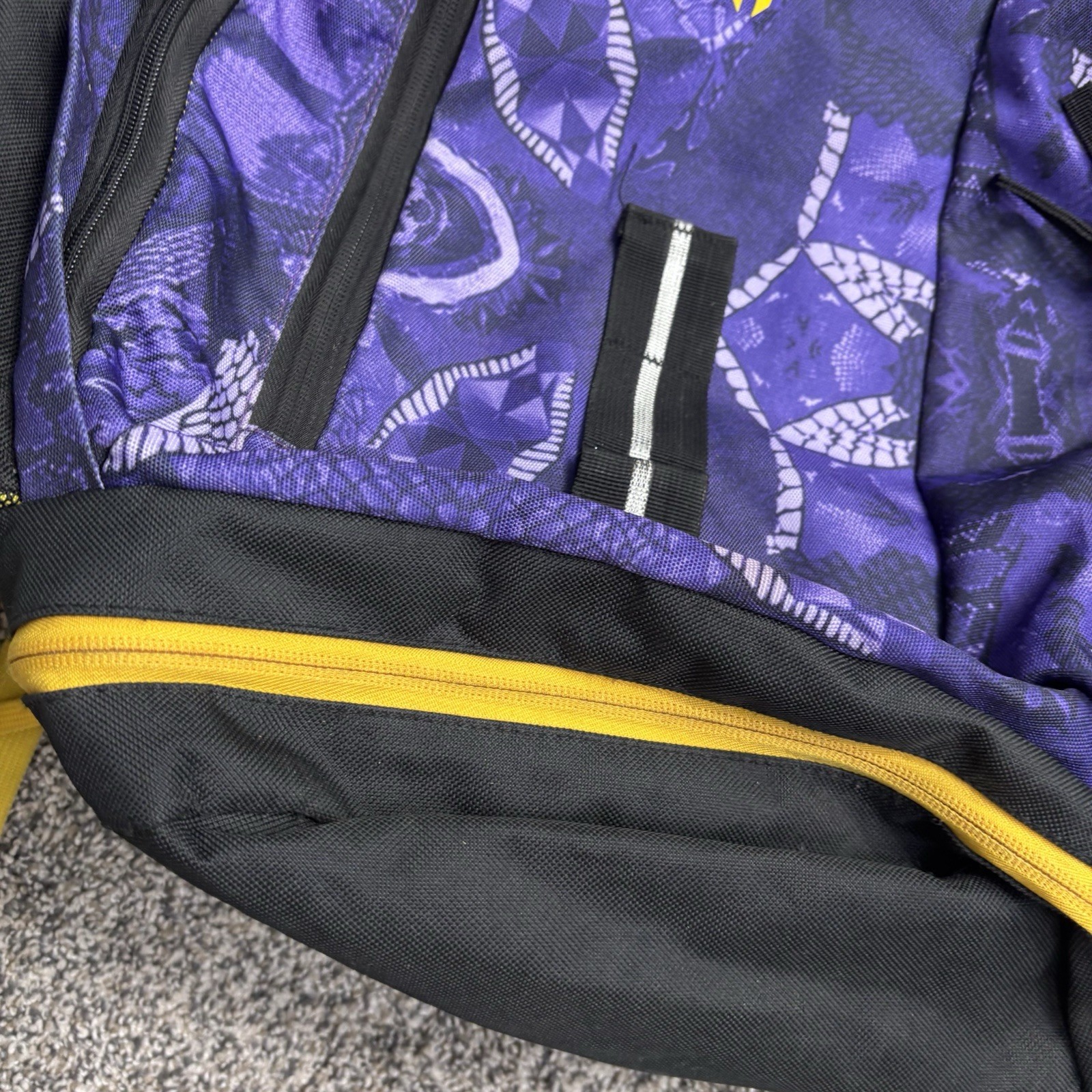 Kobe Bryant Limited Nike Black Mamba Lakers Purple Backpack Bag Rare Lakers