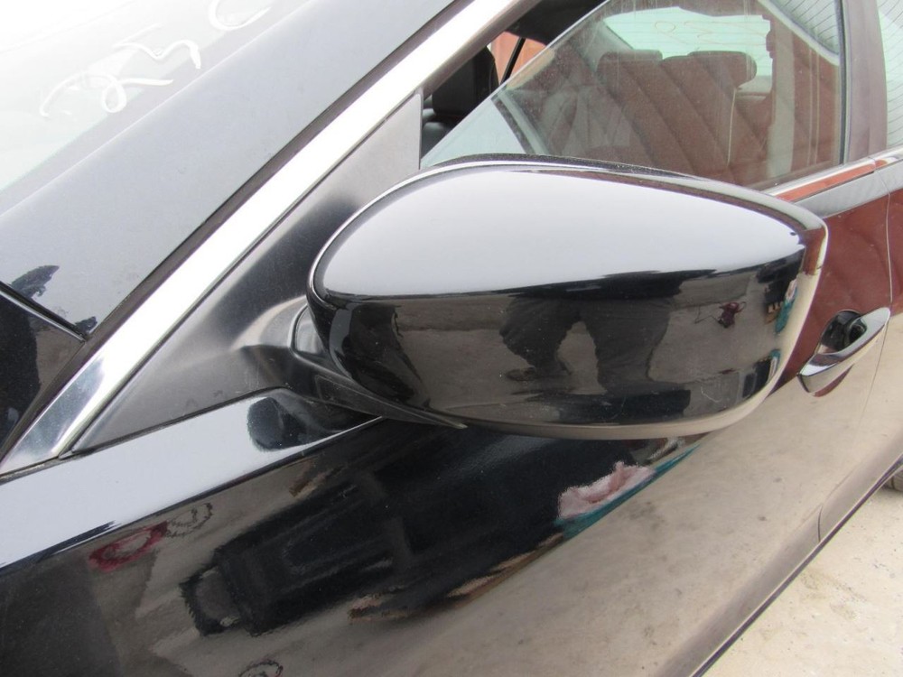 ILX 2019 Glove Box 1031943