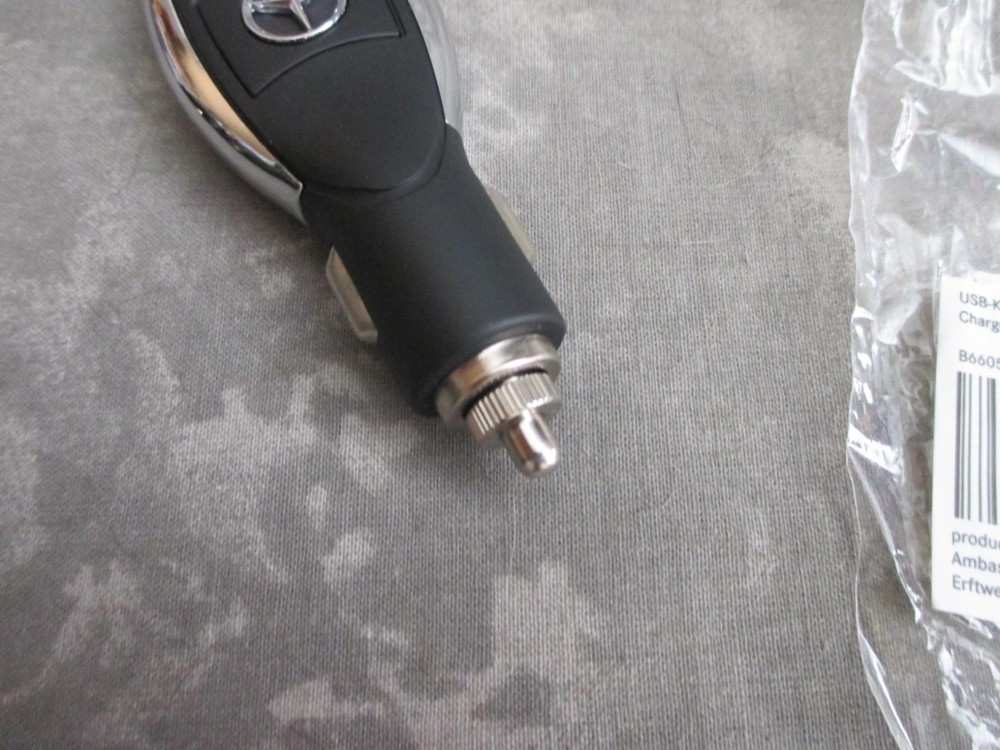 MERCEDES-BENZ USB CHARGER 12V CIGARETTE LIGHTER SOCKET- NEW
