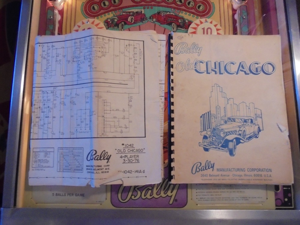 Bally 1976 Old Chicago Pinball Machine!