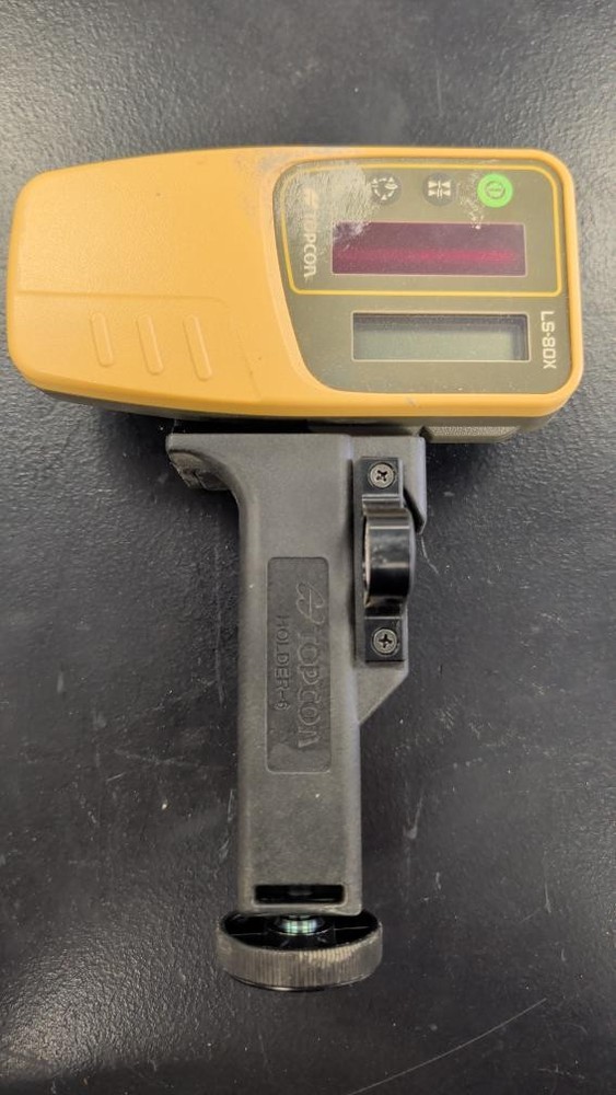 TOPCON SELF-LEVELING LASER RL-H5A (B06011103)