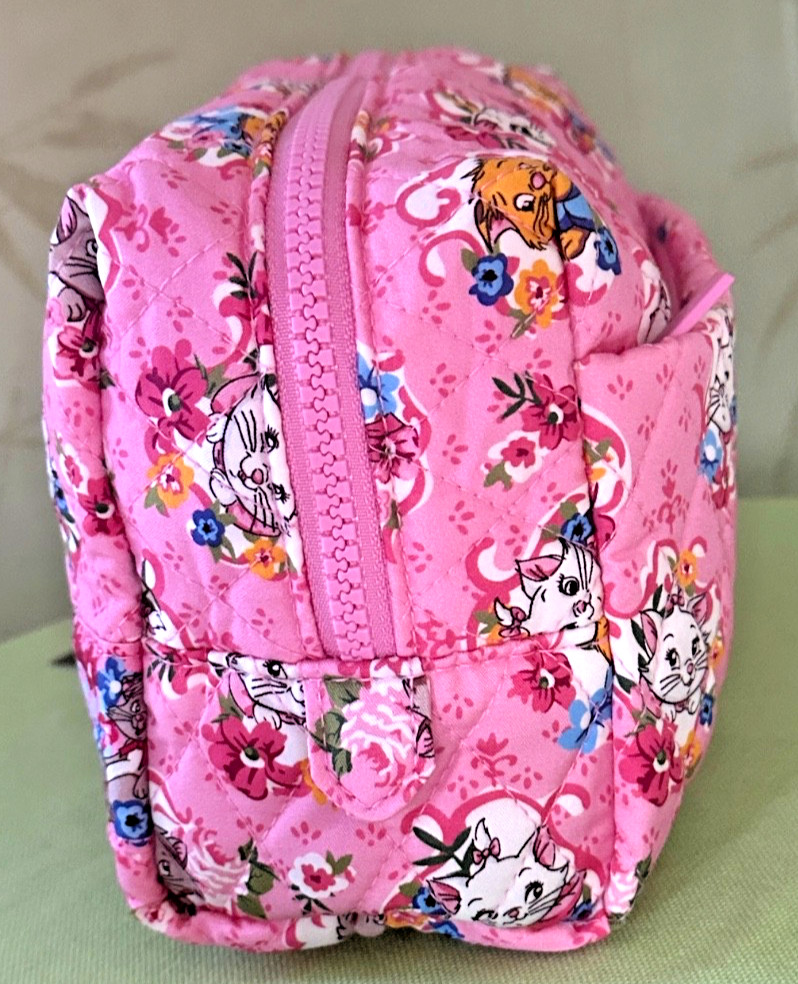 VERA BRADLEY DISNEY ARISTOCATS MEDIUM COSMETIC BAG CASE:NWT CATS