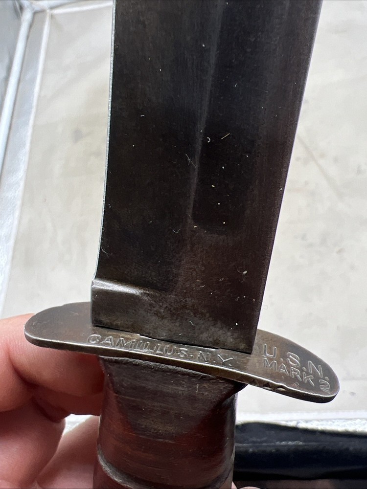 WW2 US Navy MK2 Camillus Fighting Knife (FF593