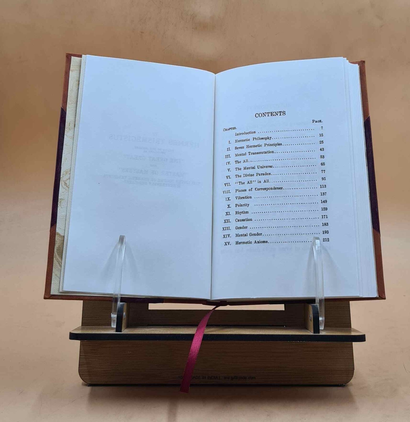 The Kybalion a study of the hermetic philosophy of ancient Egypt [Leather Bound]