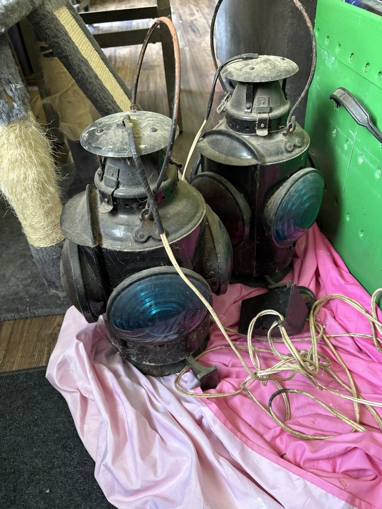 Marker Lantern