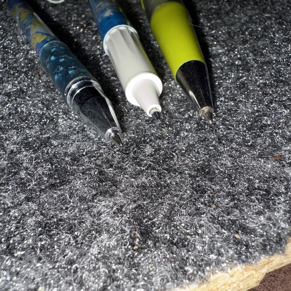 Lot If 3 Tinker Bell Pens Read