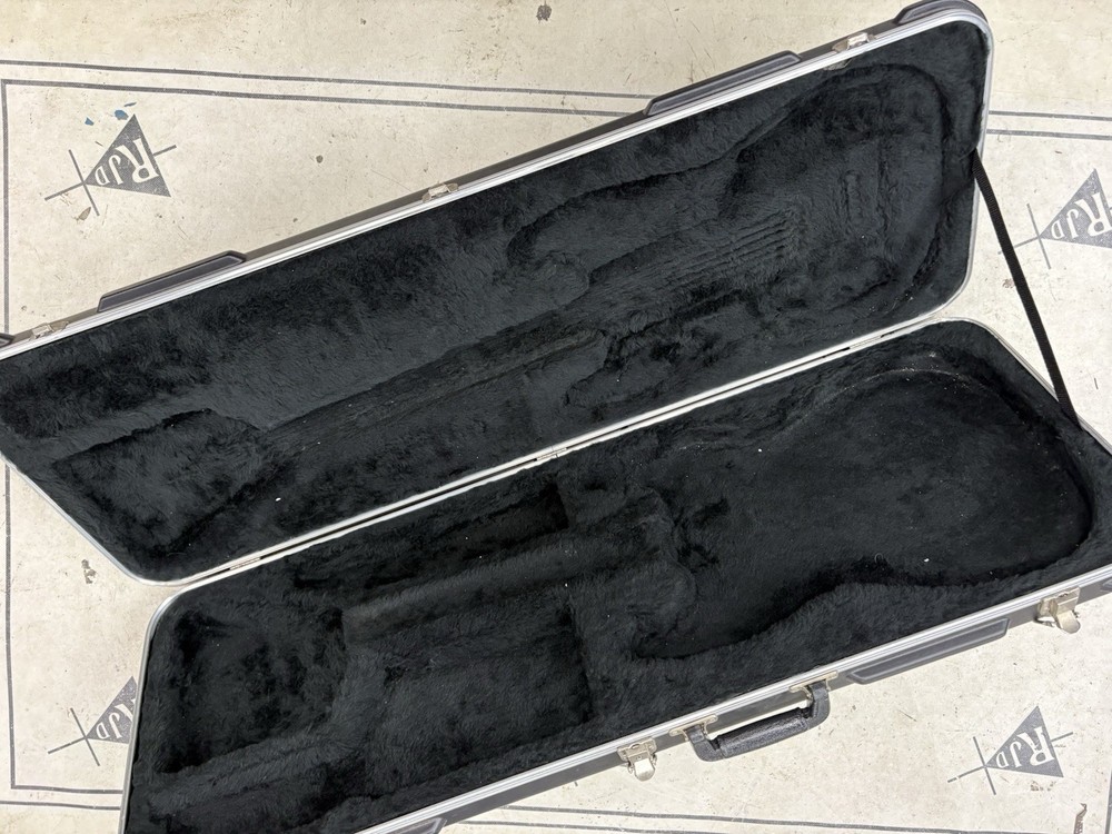 SKB ABS Universal Molded Electric Guitar Hard Shell Case