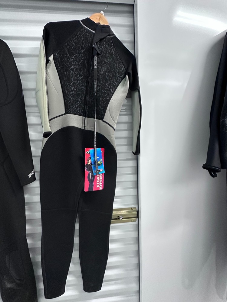 henderson hyperstrectch 8 short wetsuit women