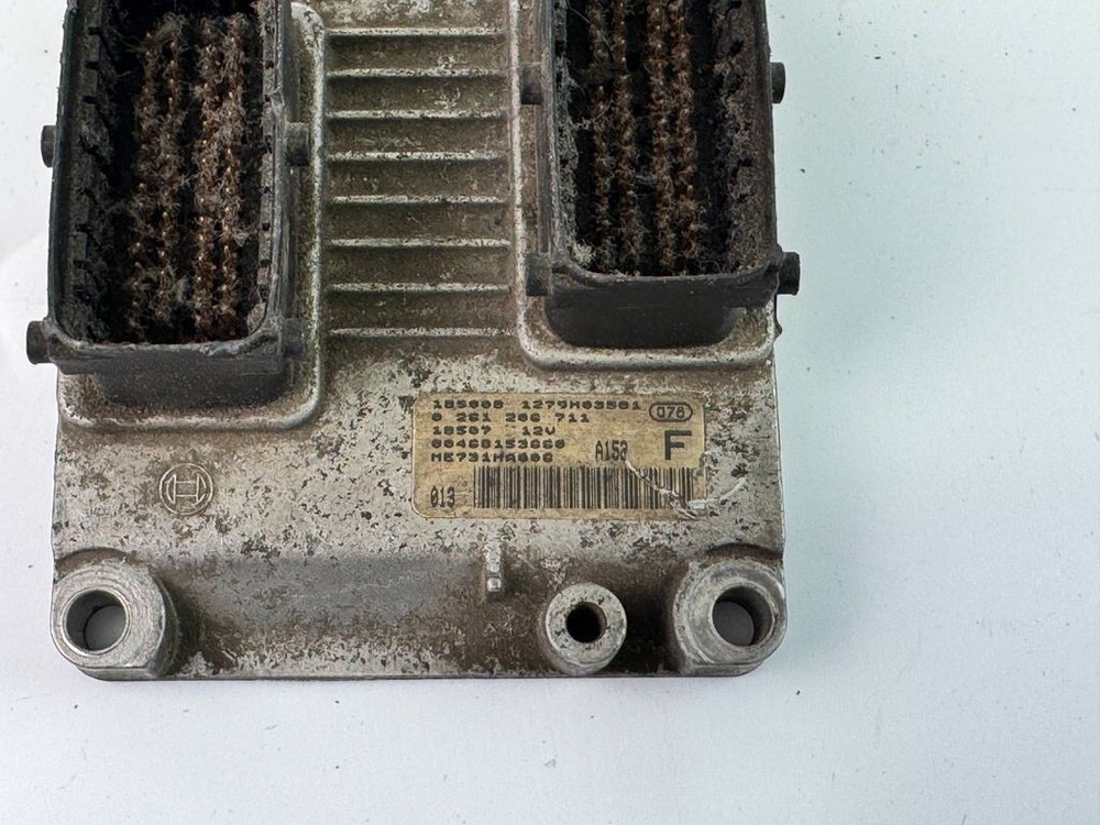 Alfa Romeo 156 2000 Engine Control Module 0261206711 kW BVV2711