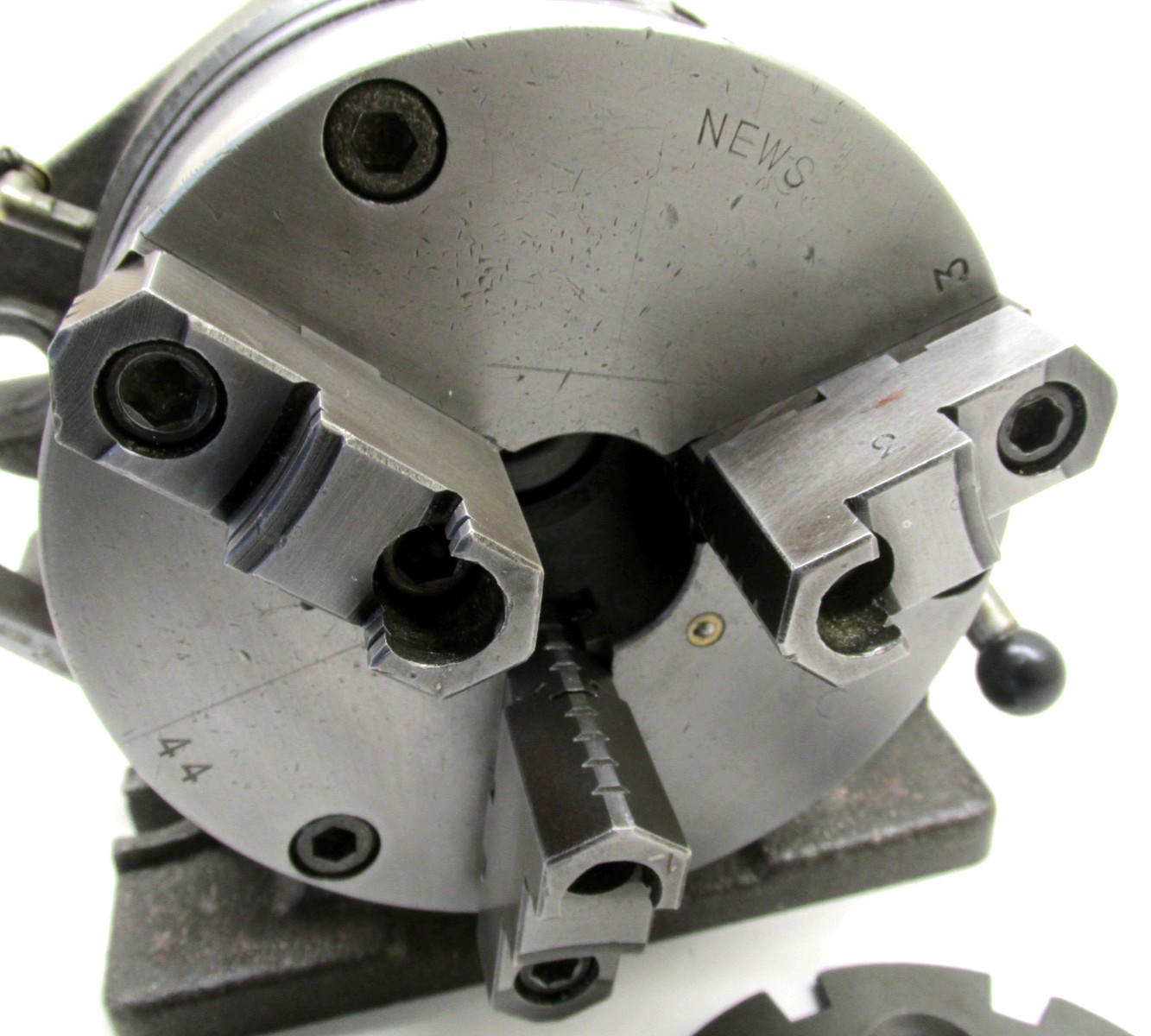 NEWS YUASA 6-1/2" HORIZONTAL / VERTICAL INDEXING SUPER SPACER w/ 6-1/2" CHUCK