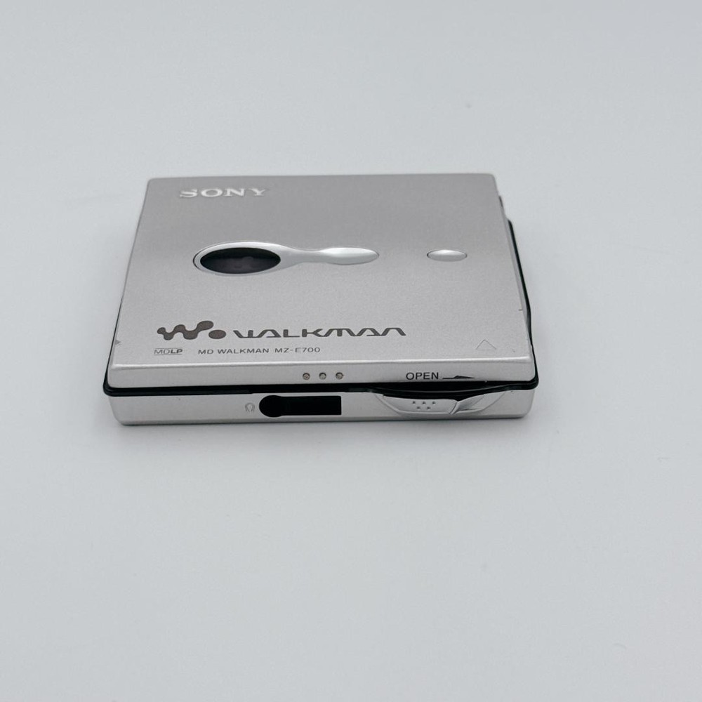 About Sony Walkman Md Mz-E700 Silver