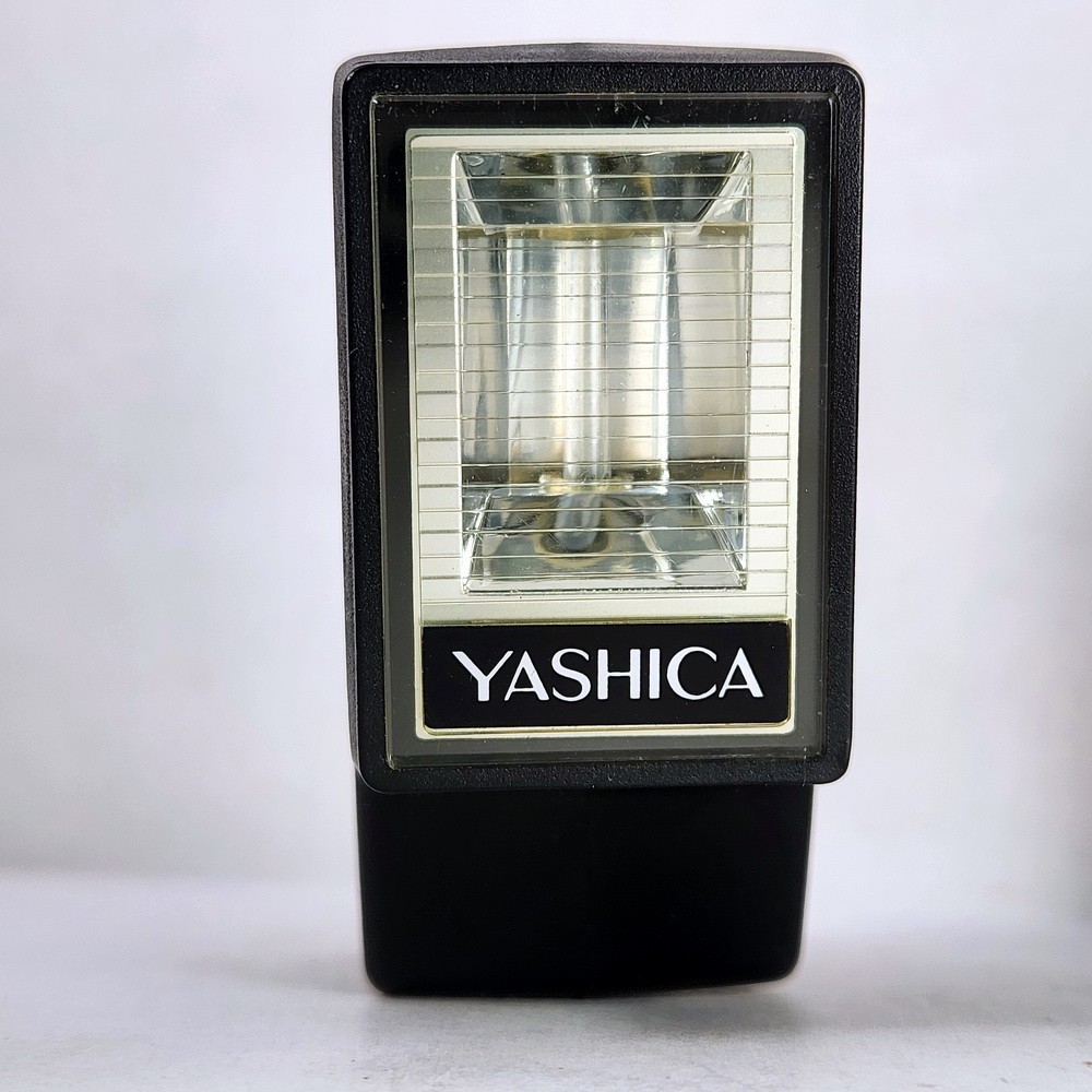 Yashica ES-14 Camera Flash Non-working