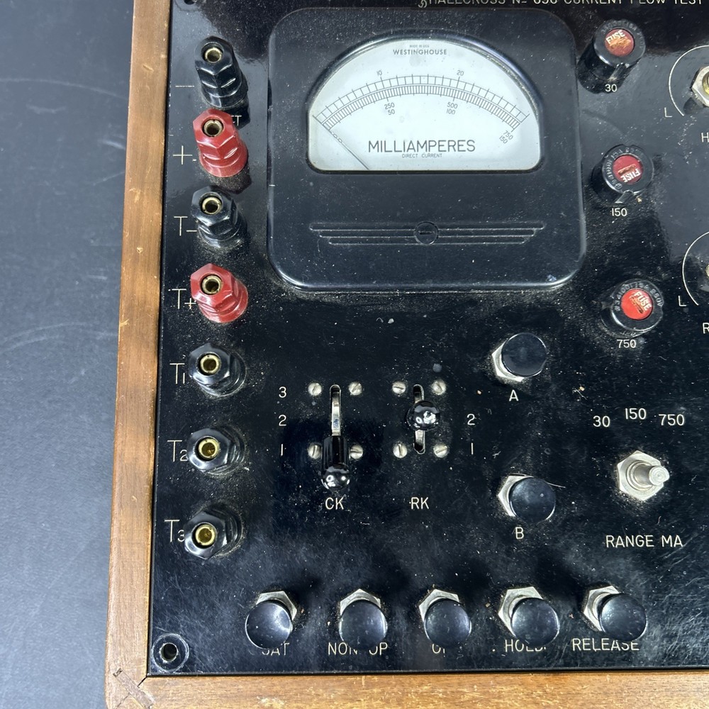 Shallcross No. 696 Current Flow Test Set . (untested)