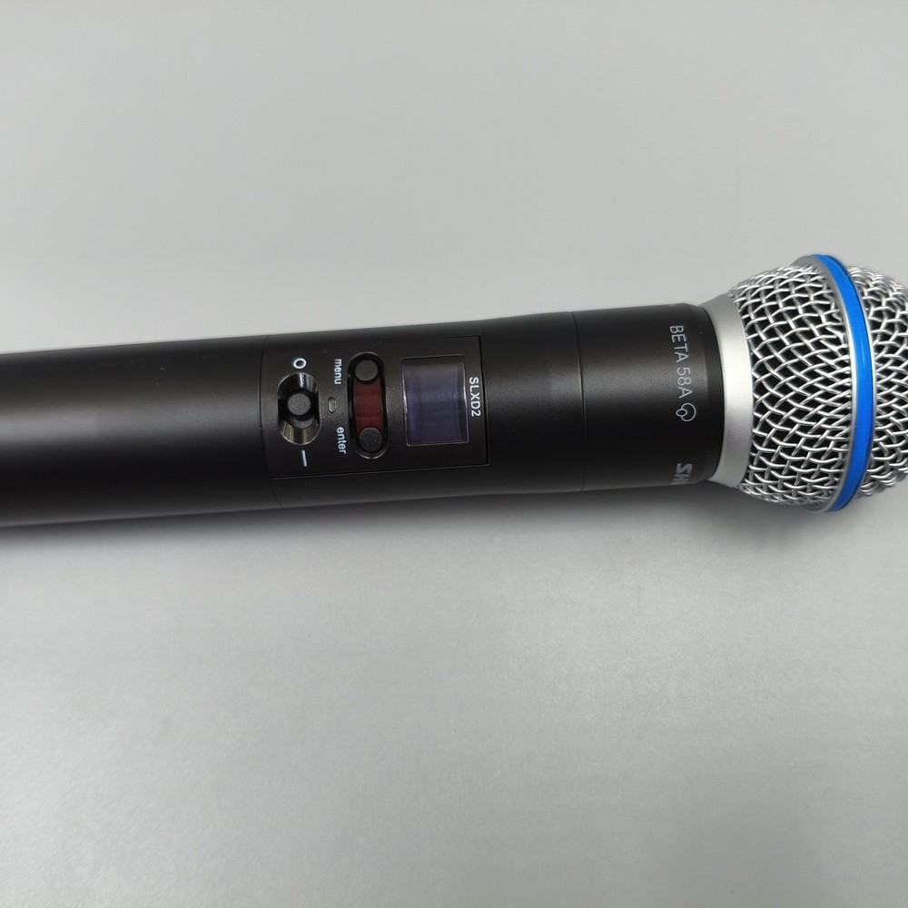 SLXD4 / Beta58A Handheld Wireless Vocal System w/ BETA58 Microphones Express
