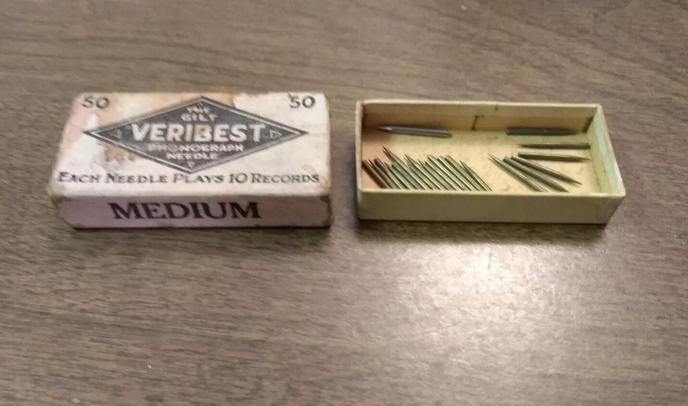 Veribest Gramophone phonograph needle Box w/ Medium Needles