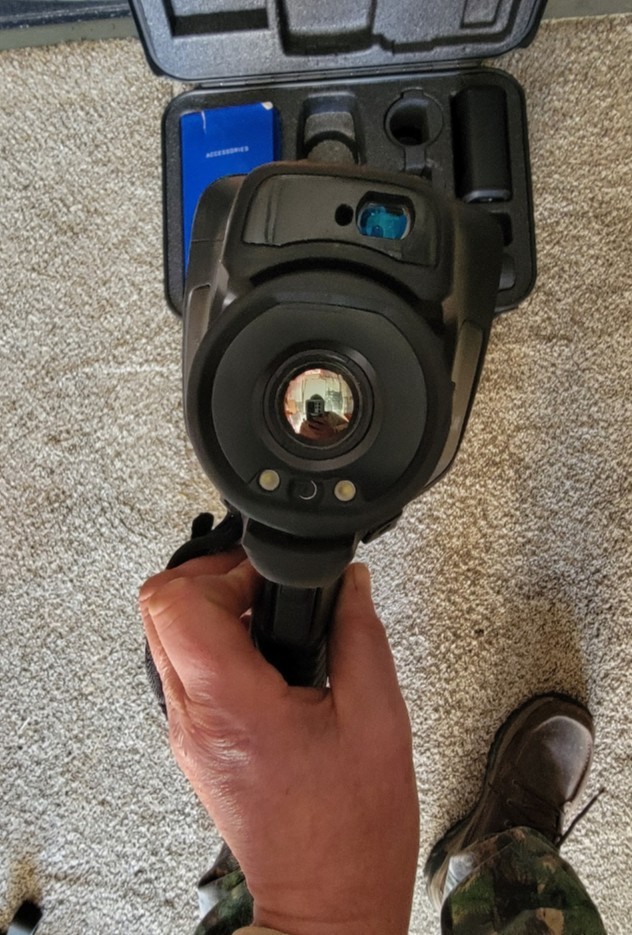 FLIR E75 Advanced Thermal Camera with Accessories Excellent Condition