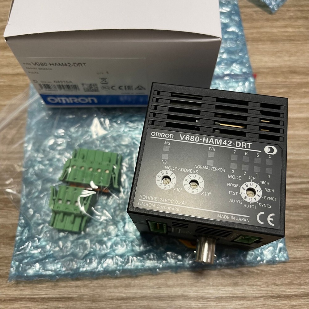 New Original Omron V680-HAM42-DRT ID Controller V680HAM42DRT