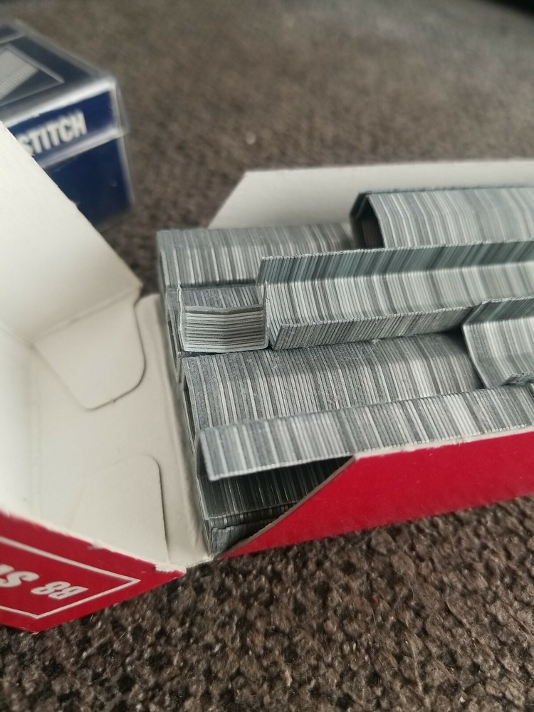 2 Boxes Stanley Bostitch SB10 Chisel Point Standard & B8 Staples 5000 count