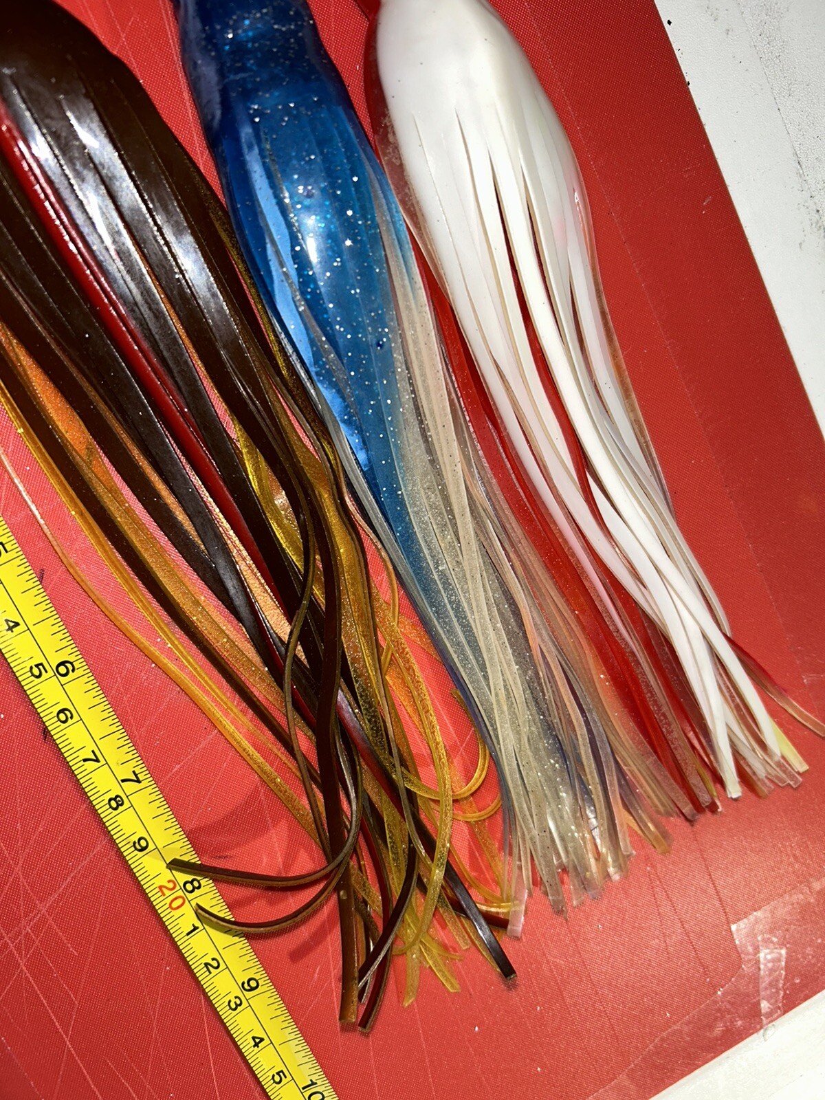 🔥 Lot of (6) 9.5 inch Squid Trolling Skirts. Colors are Random at this price!!