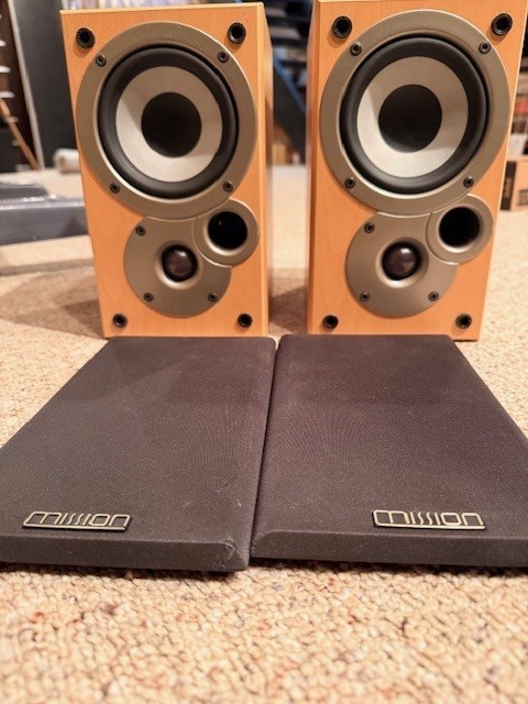 USED- DENON personal component system UD-M50 & MISSION SPEAKER SYSTEM MS- 50