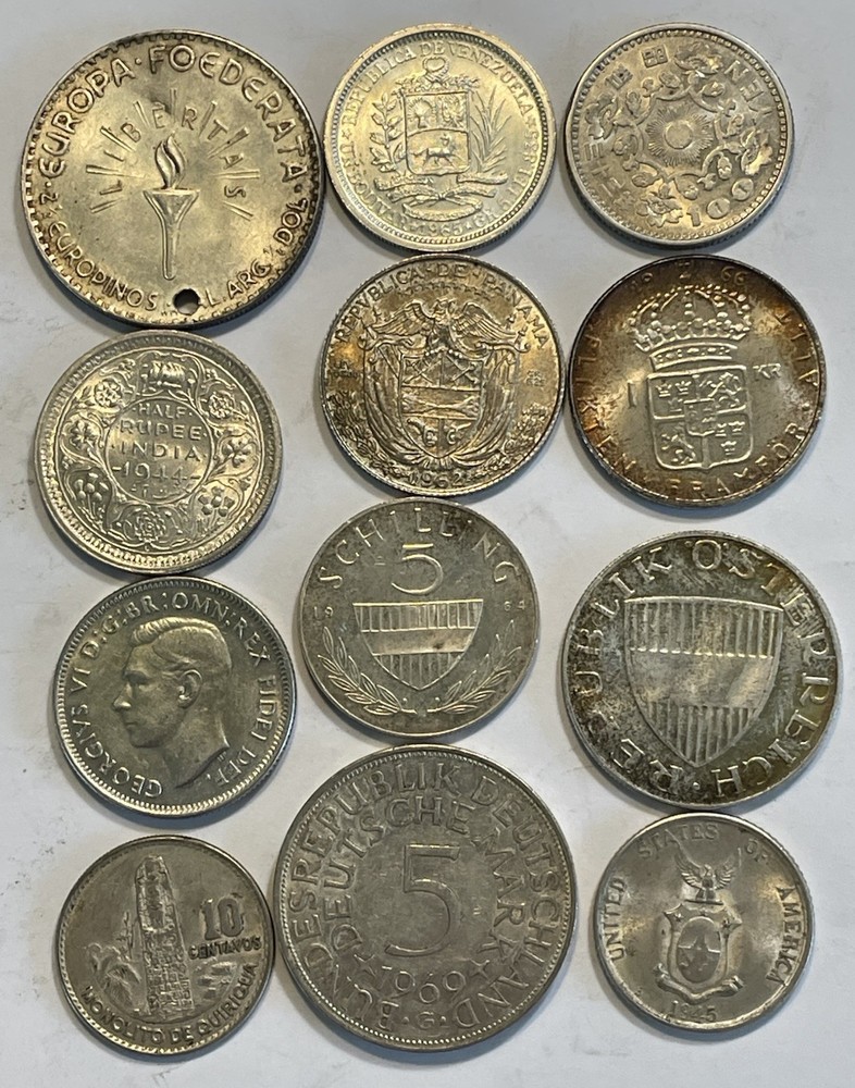 World Silver Coins - Lot 9