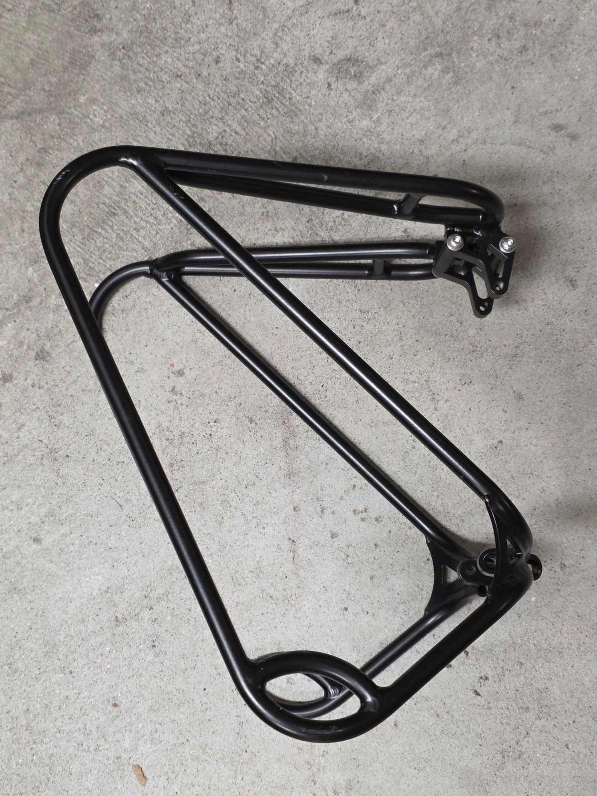 Azub Middle Rack