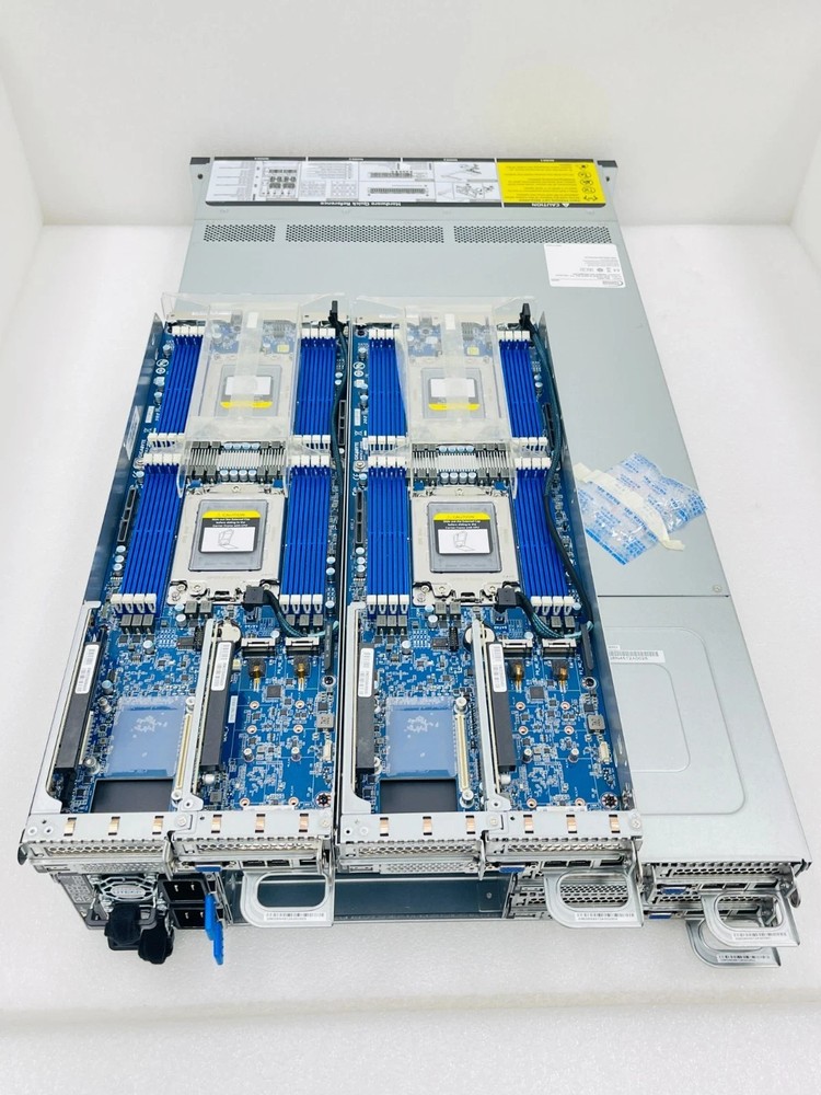 Gigabyte H262-Z62 2U High-Density Server 4-Node AMD EPYC 7003 Series, Barebone