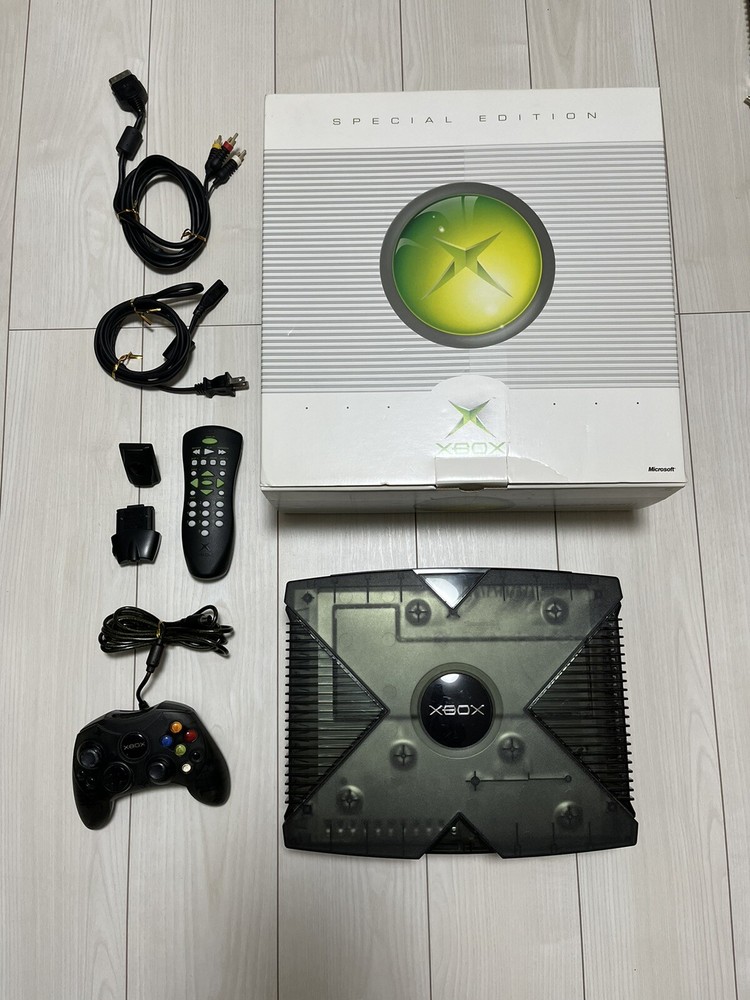 【JUNK】Microsoft Xbox Special Edition Clear Skeleton Limited Black Console