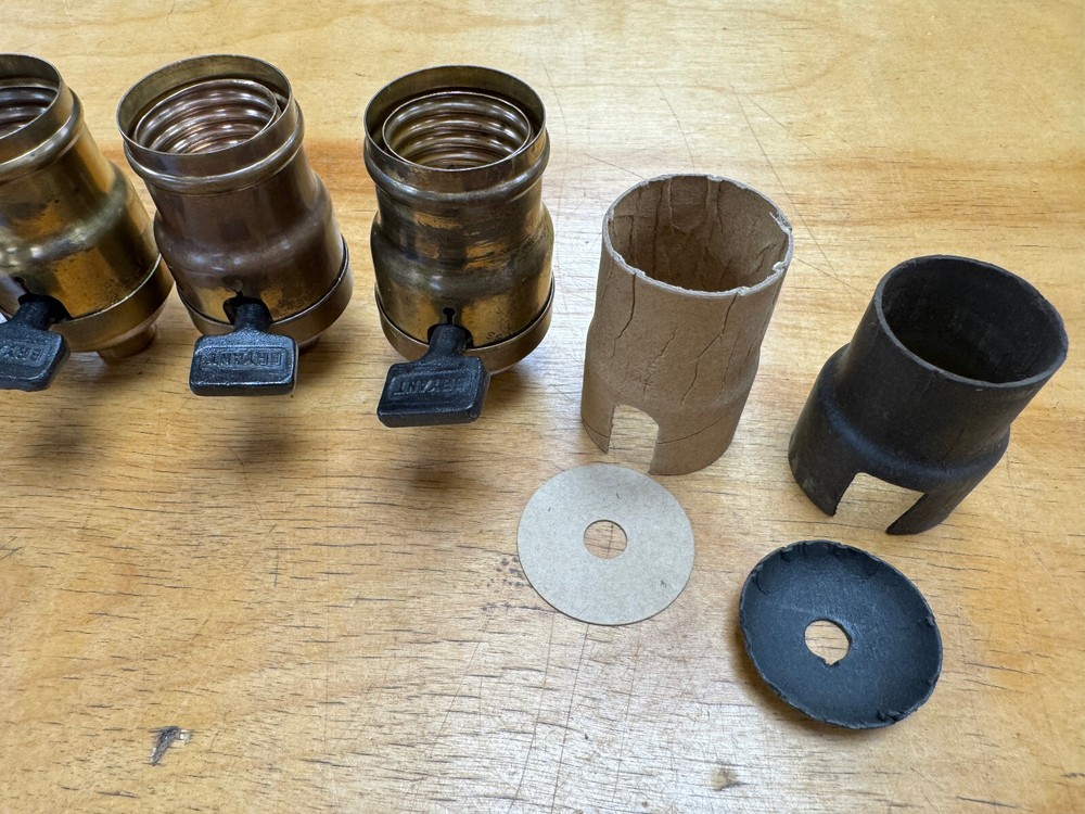 Paul Crist Studios: #10 BRYANT (dated 1907) Socket Shells & Paddles, Tiffany