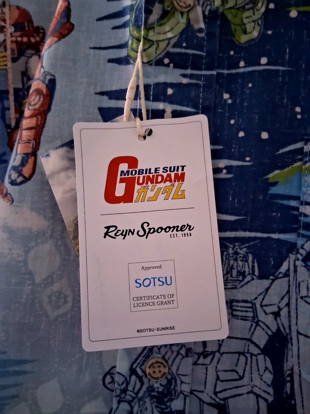 Reyn Spooner Mobile Suit Gundam Men's Sky Button Shirt NWT