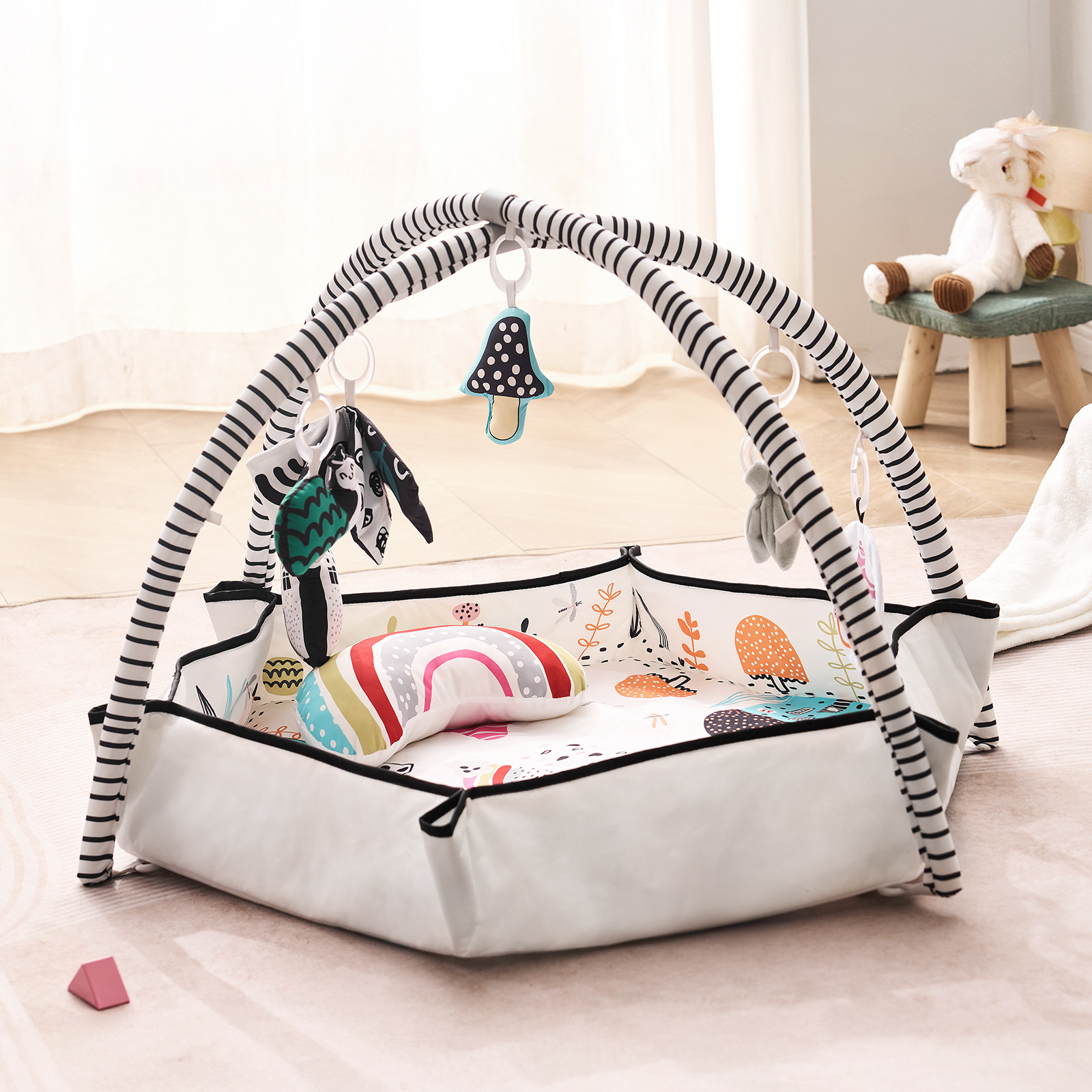 VEVOR Baby Play Gym Mat Tummy Time Activity Mat with 6Sensory Toys 41.7" x 41.7"