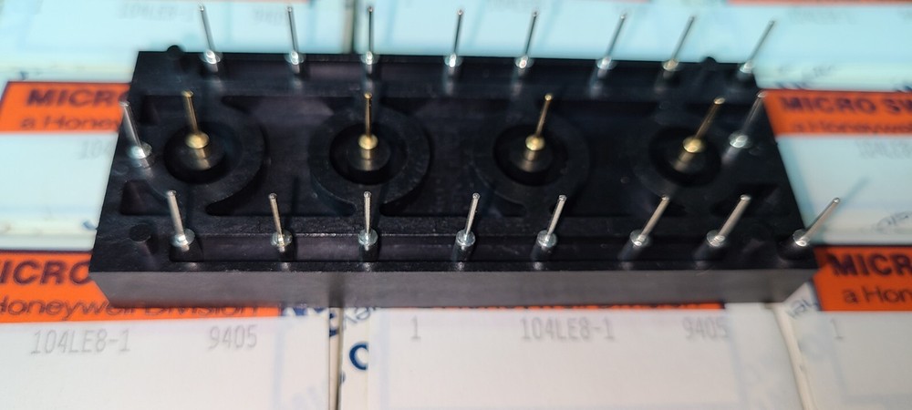 Micro Switch Honeywell Push Button Switch 104LE8-1 104LE8