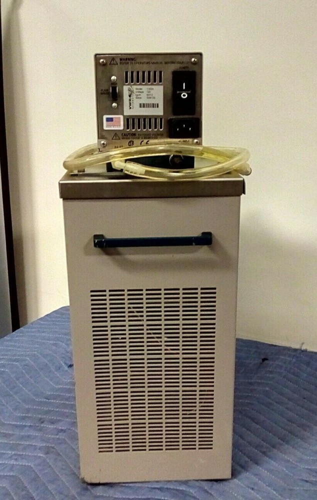 VWR 1162A DIGITAL HEATING/ REFRIGERATING RECIRCULATING WATER BATH