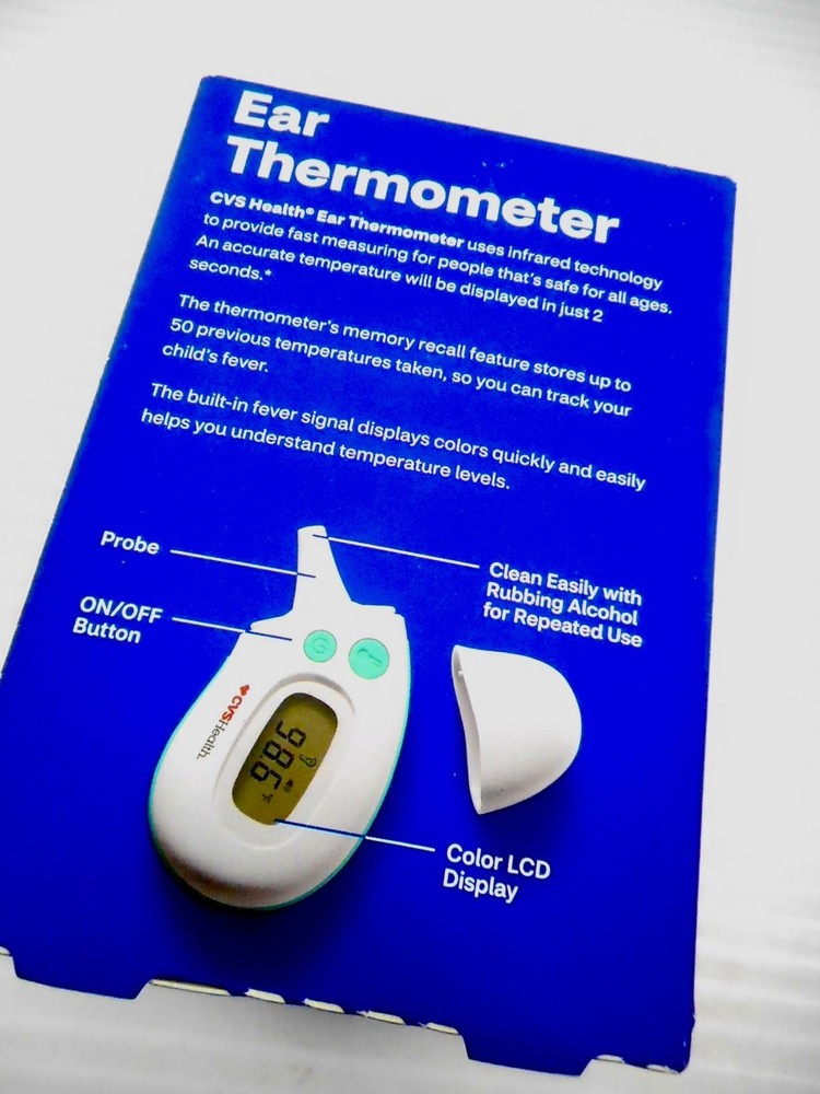 NEW CVS EAR THERMOMETER WITH BATTERY