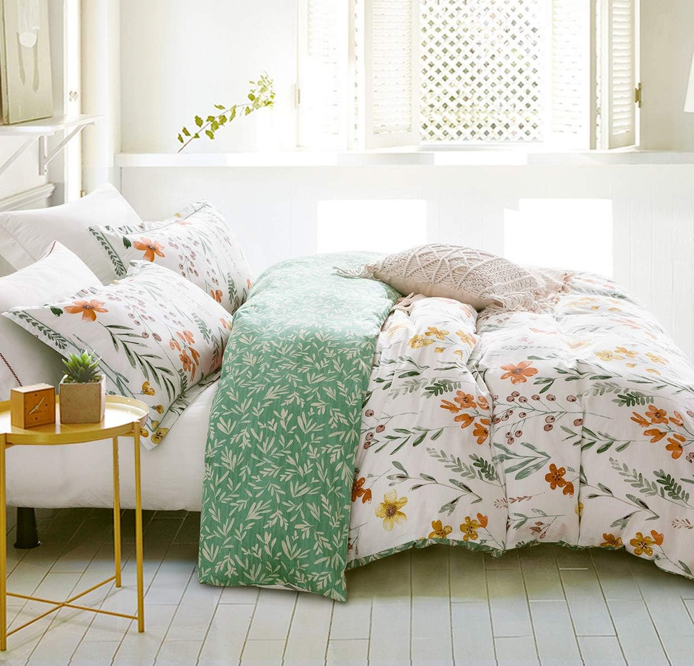 King Size Comforter Set Yellow Flowers & Green Botanical Pattern Printed on Whit