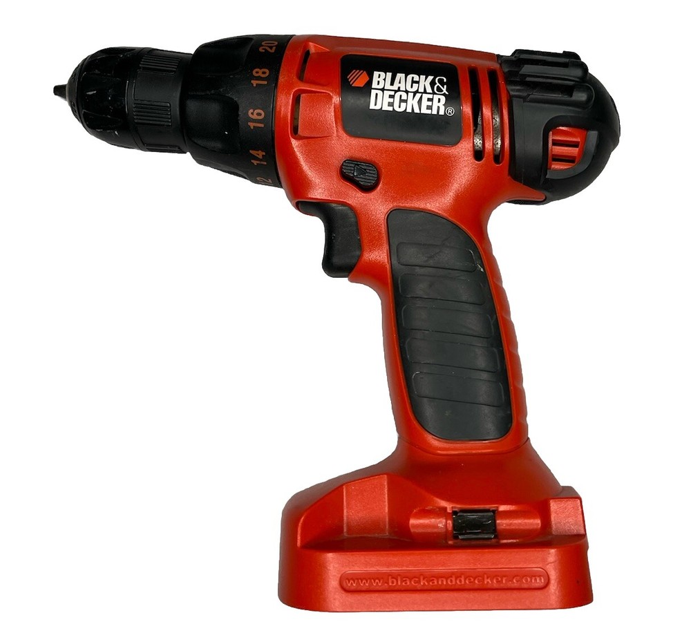 Black & Decker 12V Drill CD120S Red No Battery Drill Tested