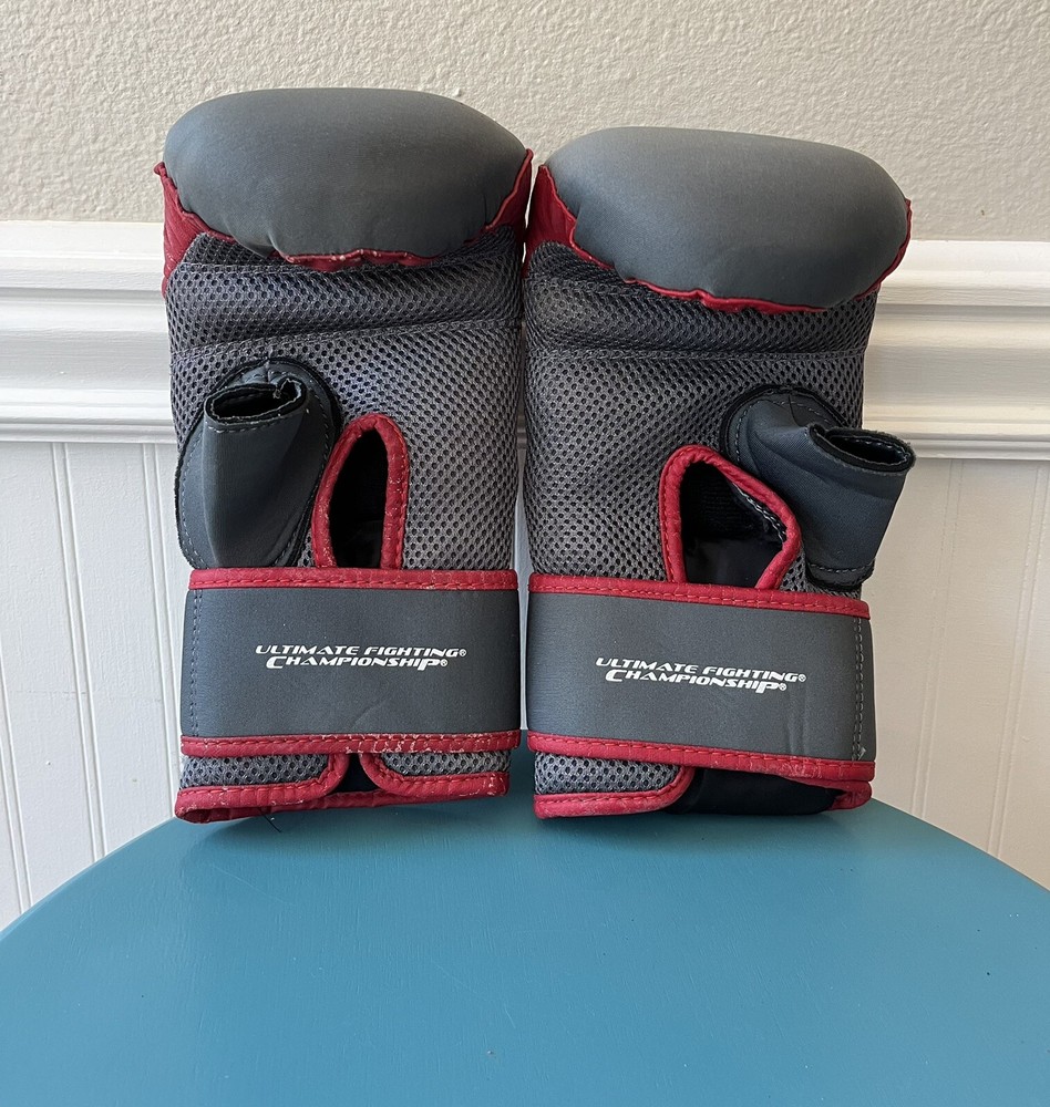 UFC Boxing Training Gloves 2013 Red and Grey S/M