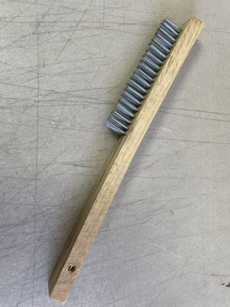 Stainless Steel Long Handle 3 Rows Wire Brush