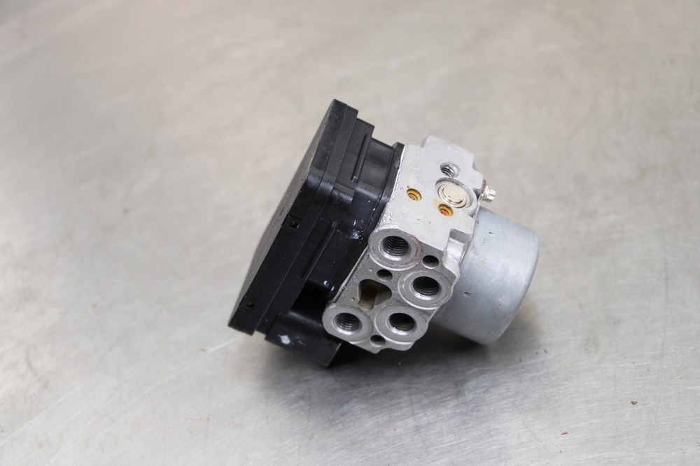 24-25 KAWASAKI NINJA 500 EX500 ABS PUMP UNIT MODULE