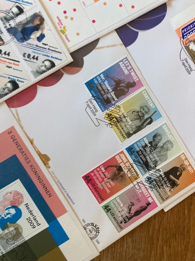 Netherlands 15 FDC covers between E580-594 HIGH cat value