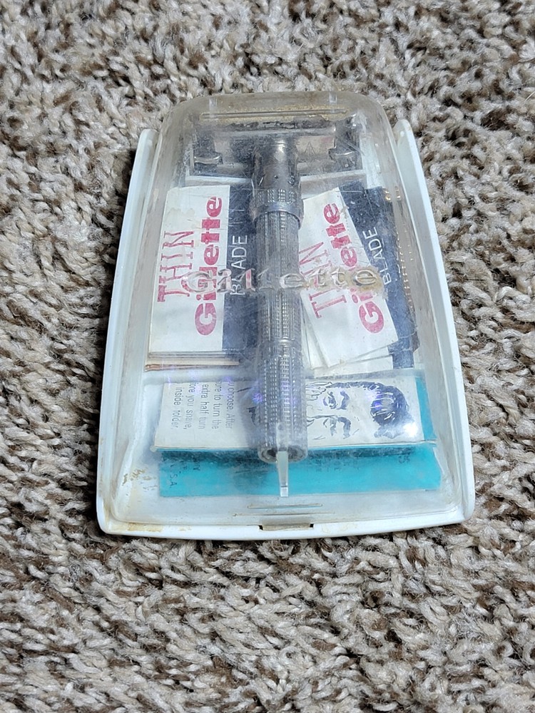 Vintage GILLETTE H1 Slim Adjustable Razor 1964 Case, Blades, Insert, Nice