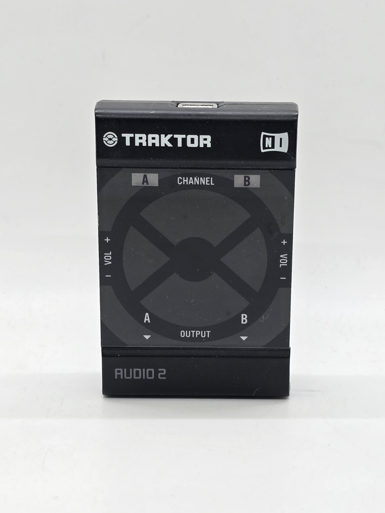 NATIVE INSTRUMENTS TRAKTOR DJ  AUDIO 2 MK2 - AUDIO INTERFACE Unit Only